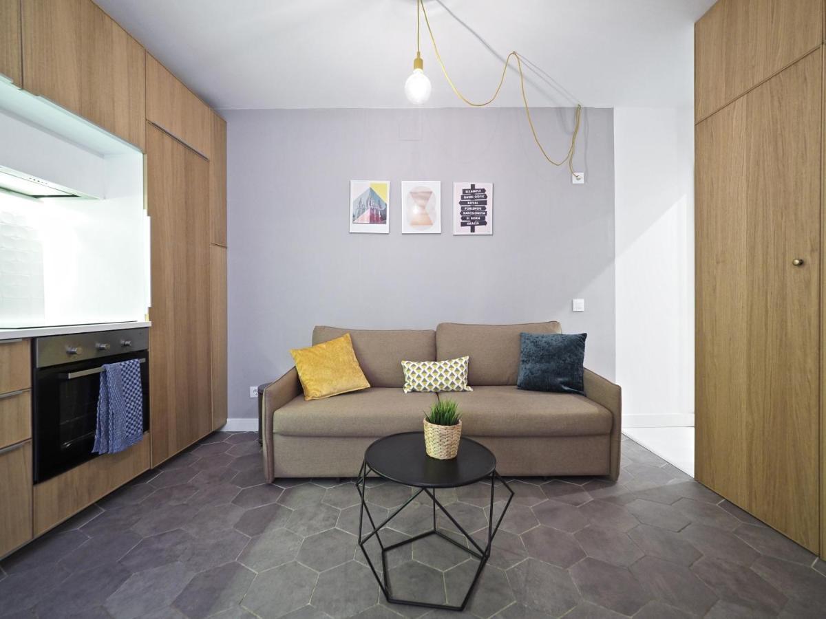 Torrassa Cozy Apartment By Olala Homes L'Hospitalet de Llobregat Luaran gambar
